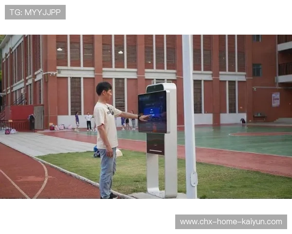 智能训练设备渗透社区健身场景，普惠化趋势明显