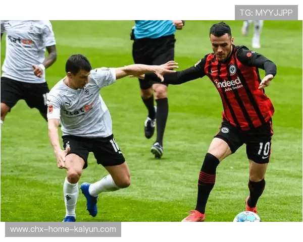 莱比锡红牛边路高速突破带来连环威胁