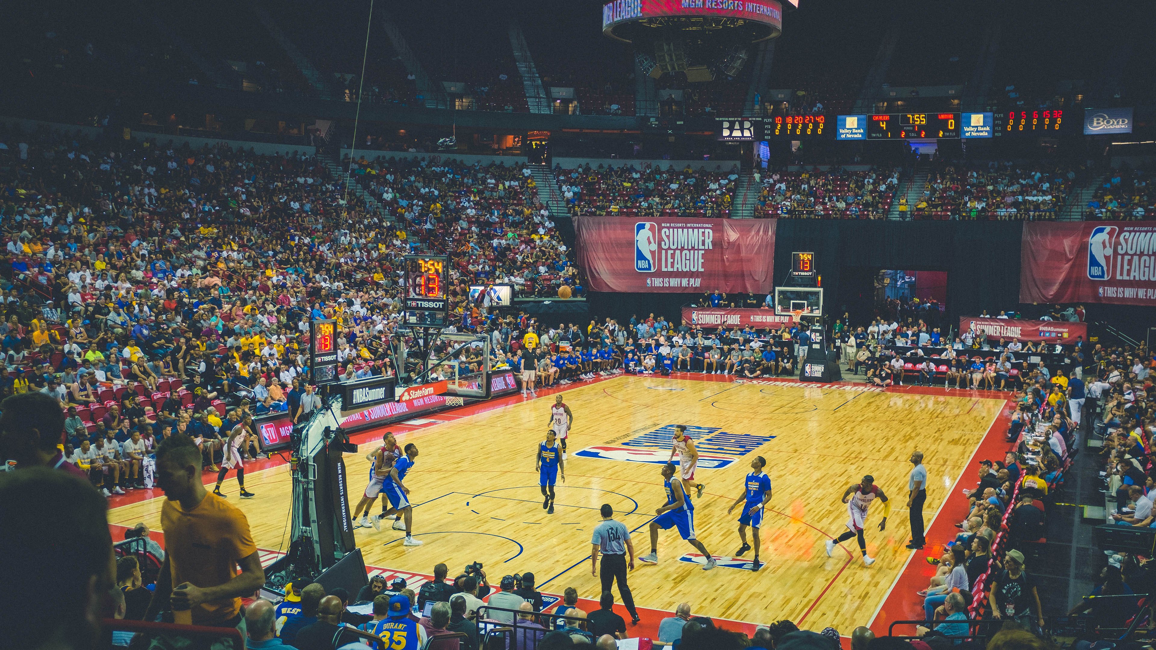 “游泳+跑步双项城市挑战” 去掉骑行降低门槛